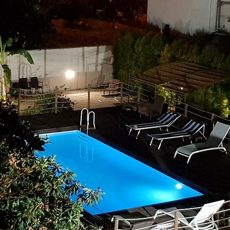 Il Giardino Di Flora Con Piscina Hotell Lecce Eksteriør bilde