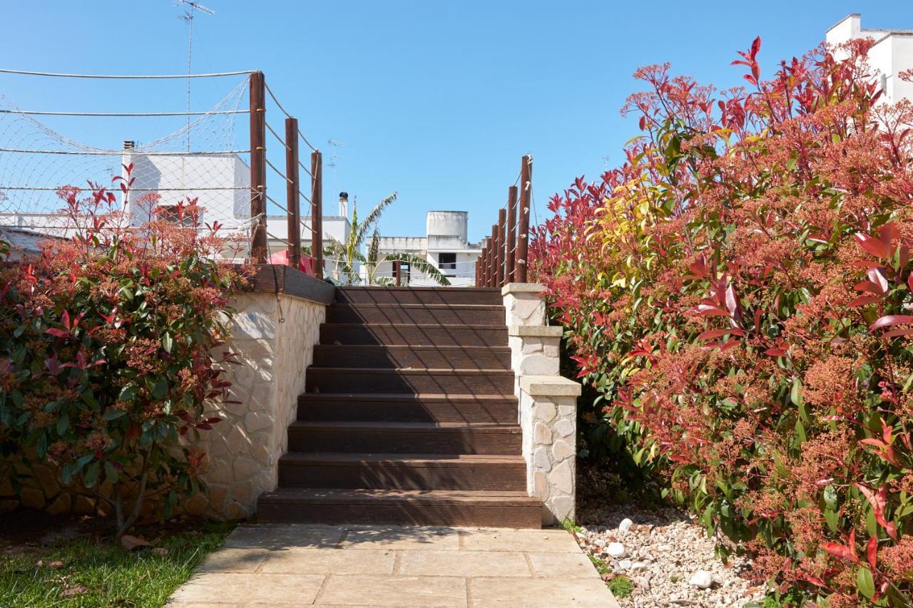 Il Giardino Di Flora - Piscina & Jacuzzi Hotell Lecce Eksteriør bilde