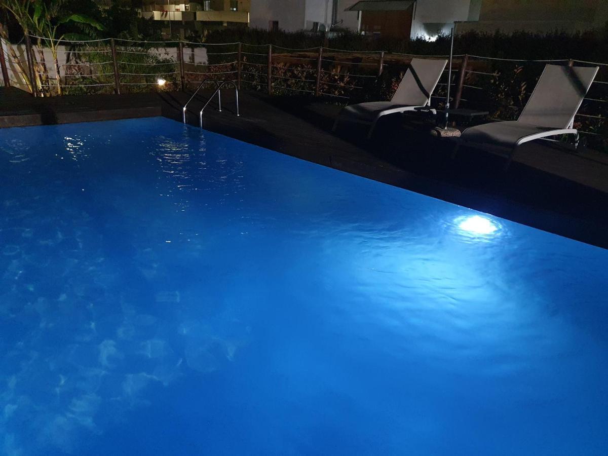 Il Giardino Di Flora Con Piscina Hotell Lecce Eksteriør bilde