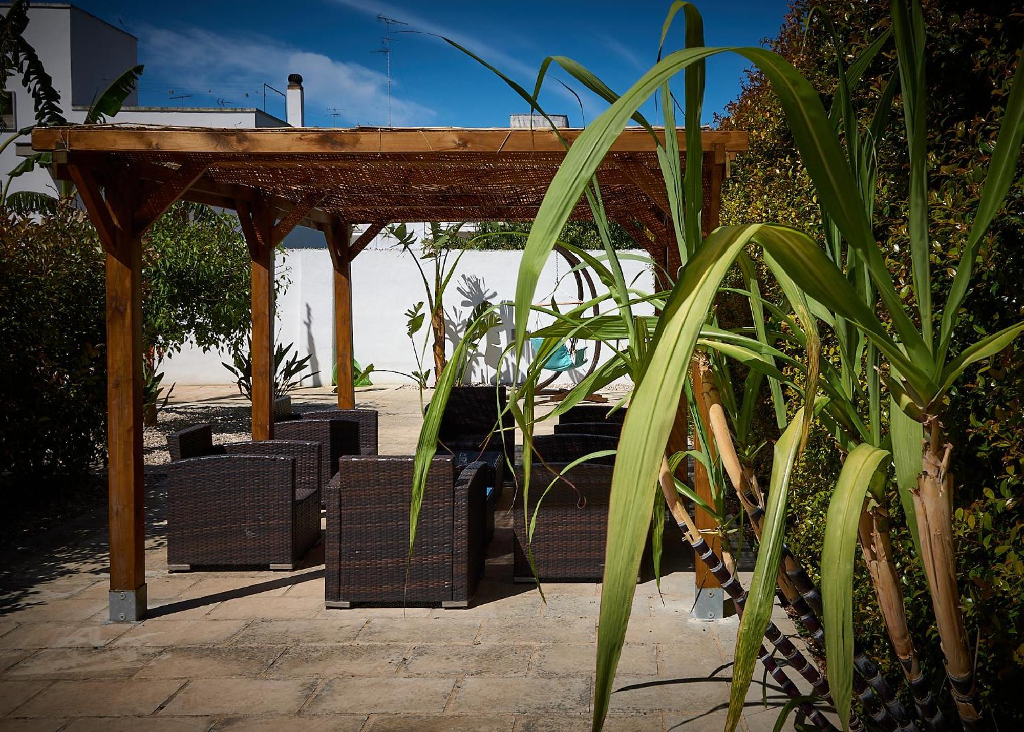 Il Giardino Di Flora Con Piscina Hotell Lecce Eksteriør bilde