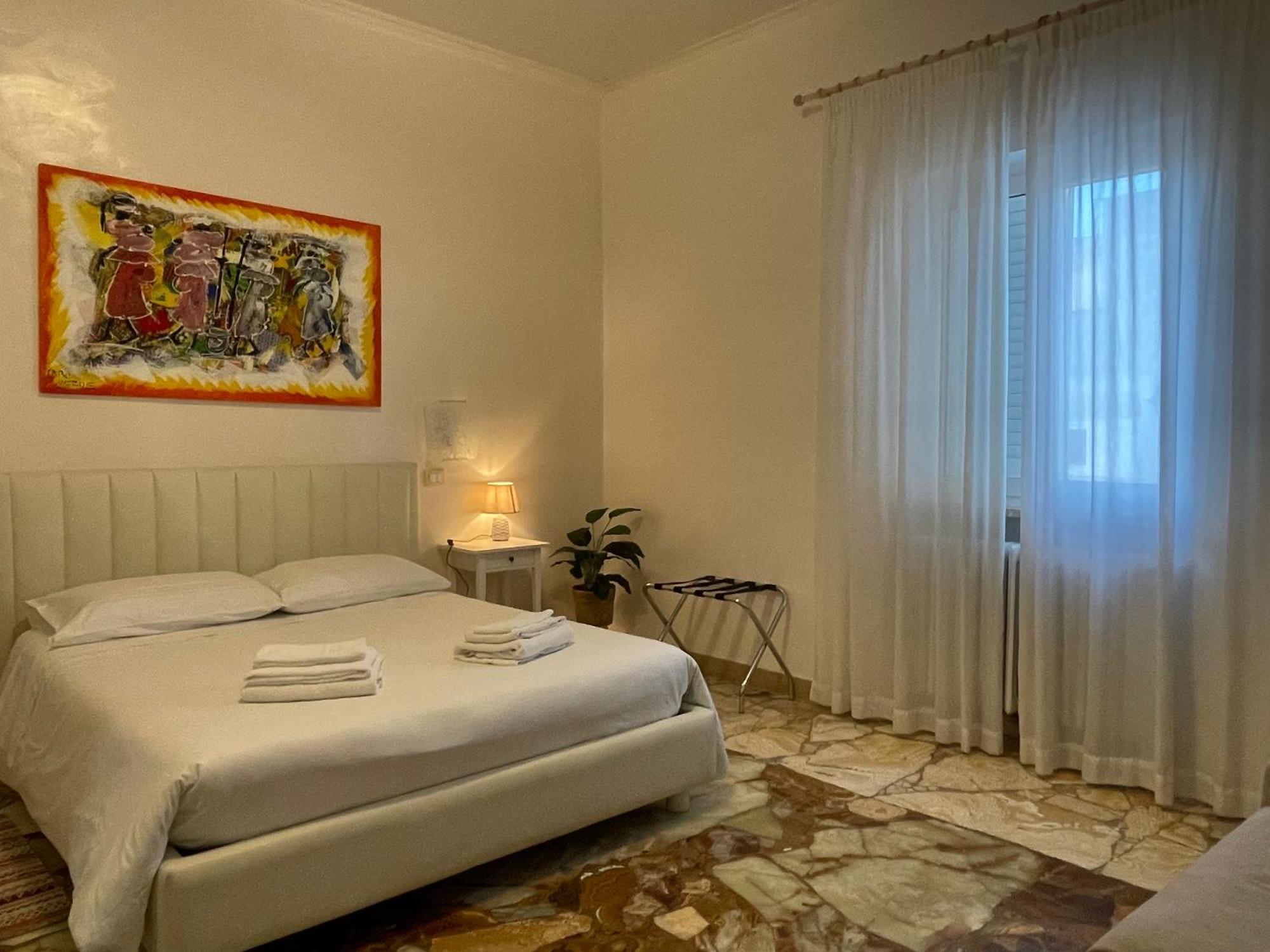 Il Giardino Di Flora Con Piscina Hotell Lecce Eksteriør bilde