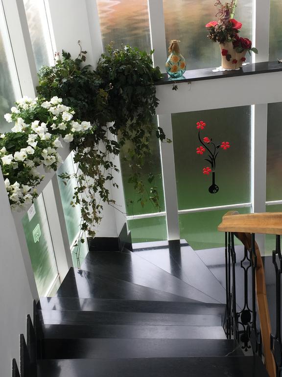 Il Giardino Di Flora Con Piscina Hotell Lecce Eksteriør bilde